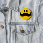 Mustache Yellow Happy Face Button (Beispiel)