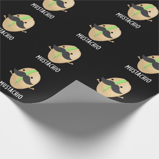 Mustachio Funny Pistachio Mustache Pun Dark BG Geschenkpapier (Ecke)