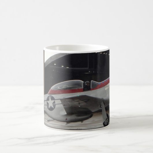 Mustang der Diamantmarkierungs-P-51 Kaffeetasse (Mittel)
