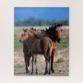 Mustang Mare und Foal Stehend mit Vögeln Puzzle (Vertikal)