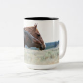 Mustang Stallion und Mare Smitten Tasse (VorderseiteRechts)