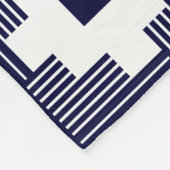 Muster 061214 - Weiß mit Deep Navy 00066 Fleecedecke (Ecke)