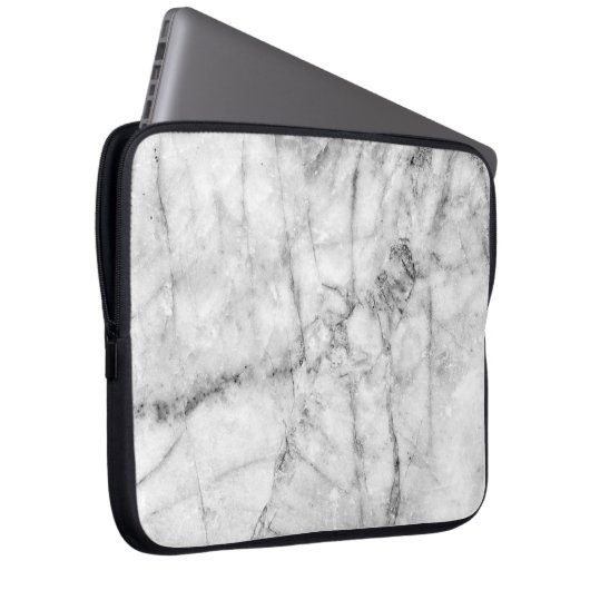 Muster auf weißem Marmorboden und Rückseite Laptopschutzhülle (Vorne Rechts)