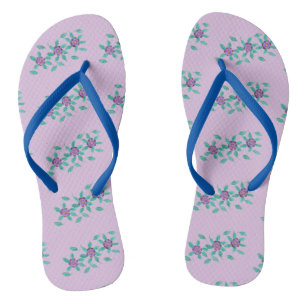 Muster aus drei lila Blumen Florale FlipFlops Badesandalen