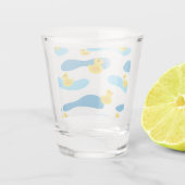 Muster aus Gelbkautschuk Schnapsglas (Rückseite)