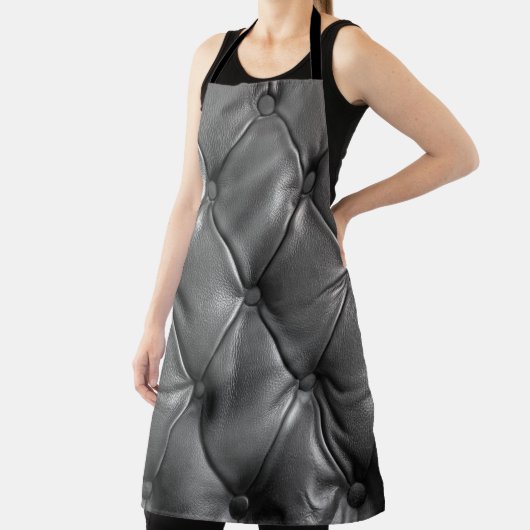 Muster aus schwarzem echtem Leder mit Schürze (InSitu)