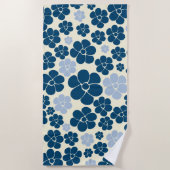 Muster der Blume - Dunkelblau, hellblau und cremef Strandtuch (Vorderseite)