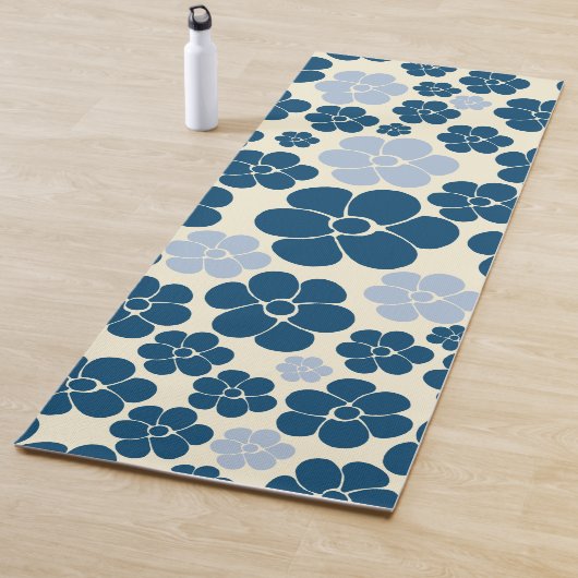 Muster der Blume - Dunkelblau, hellblau und cremef Yogamatte (Beispiel)