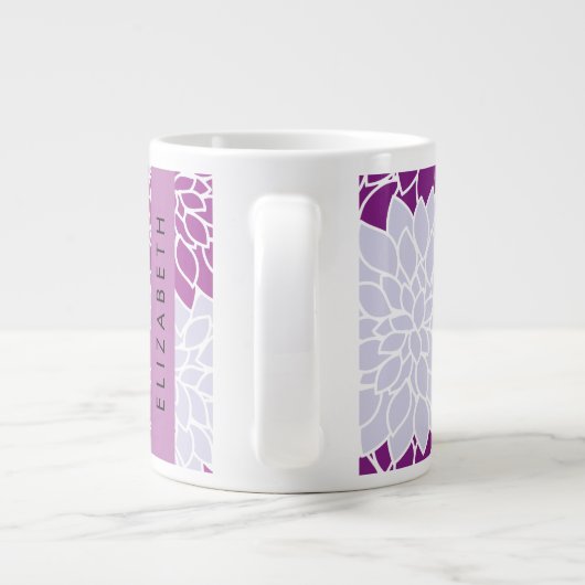 Muster der Blume, Lila Dahlia, Ihr Name Jumbo-Tasse (Rückseite)