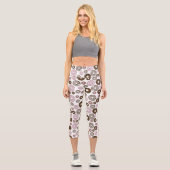 Muster der Donuts, rosa Donuts, braune Donuts Capri Leggings (Vorderseite)
