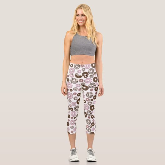 Muster der Donuts, rosa Donuts, braune Donuts Capri Leggings (Vorderseite)