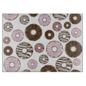Muster der Donuts, rosa Donuts, braune Donuts Schneidebrett (Vorderseite)