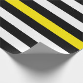 Muster der dünnen gelben Linie, die das Flag-Muste Geschenkpapier (Ecke)