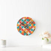 Muster der farbenfrohen Halbkreise des Mitteljahrh Runde Wanduhr (Zuhause)