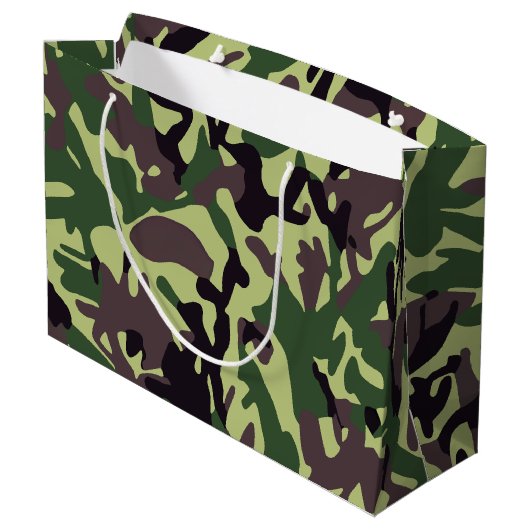 Muster der grünen Camouflage Große Geschenktüte (Rückseite Schrägansicht)