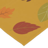 Muster der Herbstlaube für Herbst-Erdtonfarben Kurzer Tischläufer (Ecke)