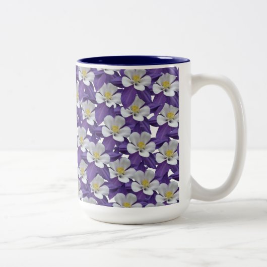 Muster der kolumbianischen Blume Zweifarbige Tasse (Rechts)