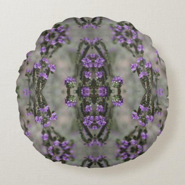 Muster der lila Wildblume Rundes Kissen (Vorderseite)