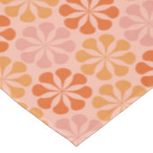 Muster der Mod-Blume (rosa und orange) Tischdecke (Schrägansicht)