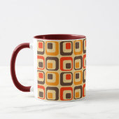 Muster der Retro-Quadrate - rot, braun und orange Tasse (Links)
