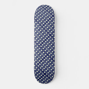 Muster der weißen Blume Thunder_Cove Skateboard
