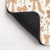 Muster der Whimsical Terracotta Bows Mousepad (Ecke)