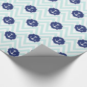 Muster der Zickzack Navy Blue Anchors Geschenkpapier (Ecke)