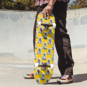 Muster des Polarbärs auf Gelb Skateboard