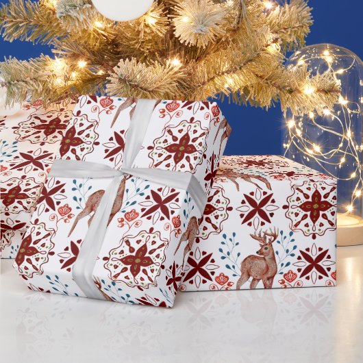 Muster des skandinavischen Hirsches und Kaleidosko Geschenkpapier (Feiertage)