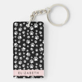 Muster, Dog Paws, Schwarz und Weiß, Ihr Name Schlüsselanhänger (Rückseite)