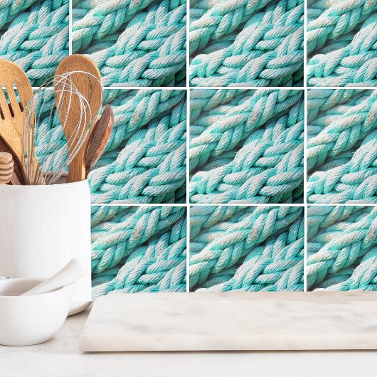 Muster eines nautischen blauen Seilmusters an der  Fliese