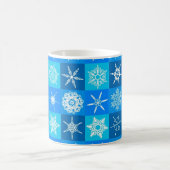 Muster für blaue Schneeflocken Kaffeetasse (Mittel)