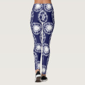 Muster für blaue und weiße Shibori-Kreise Leggings (Rückseite)