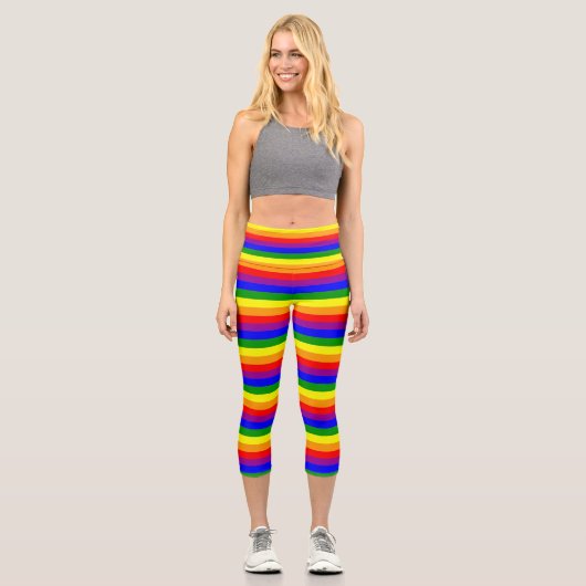 Muster für das Muster der Flag LGBTQIA+-Regenbogen Capri Leggings (Vorderseite)