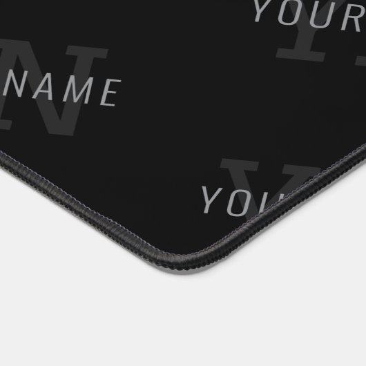 Muster für dunkelgraue und schwarze Monogramme Schreibtischunterlage (Ecke)
