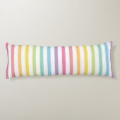 Muster für farbige Rainbow-Streifen Seitenschläferkissen (Rückseite)