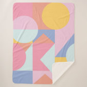 Muster für geometrische Formen in Pastellfarbblöck Sherpadecke (Vorderseite)