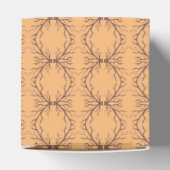 Muster für gezogene Baumzweige Geschenkschachtel (Oben)