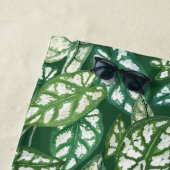 Muster für grüne tropische Blätter Strandtuch (Beispiel)