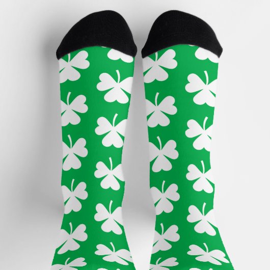 Muster für grüne und weiße Klee Socken (Oben)