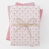 Muster für kleine Herzen und Punkte Geschenkpapier Set (Beispiel)