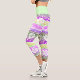 Muster für Lila leuchtende Streifen von Funky Flor Capri Leggings