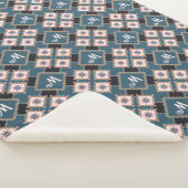 Muster für moderne Chic Geometric Floral Monogram Sherpadecke (3/4)