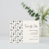 Muster für niedliche Musikanmerkungen Save the Dat Einladungspostkarte (Stehend Vorderseite)