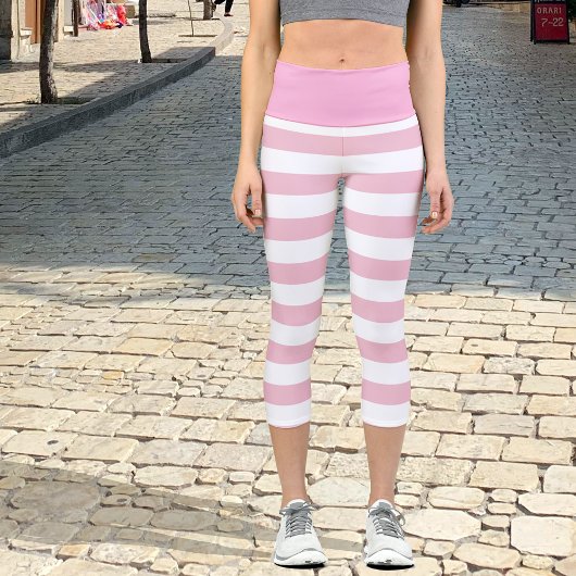 Muster für niedliche, rosa und weiße Streifen Capri Leggings