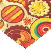 Muster für Retro 70er Groovy Fall Herbstelemente Tischdecke (Schrägansicht)