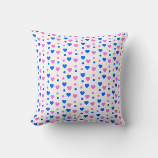 Muster für rosa und blaue Herzen und Polka-Punkte Kissen