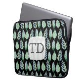 Muster für Schwarz-Minze-Blätter in Monogramm Laptopschutzhülle (Vorderseite Links)