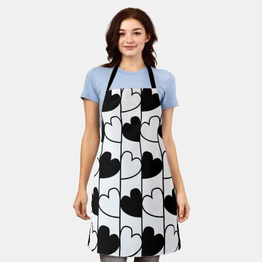 Muster für schwarze und weiße Herzen Schürze (Getragen)