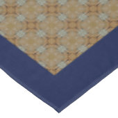 Muster für Tan und Gray Tiles Tischdecke (Schrägansicht)